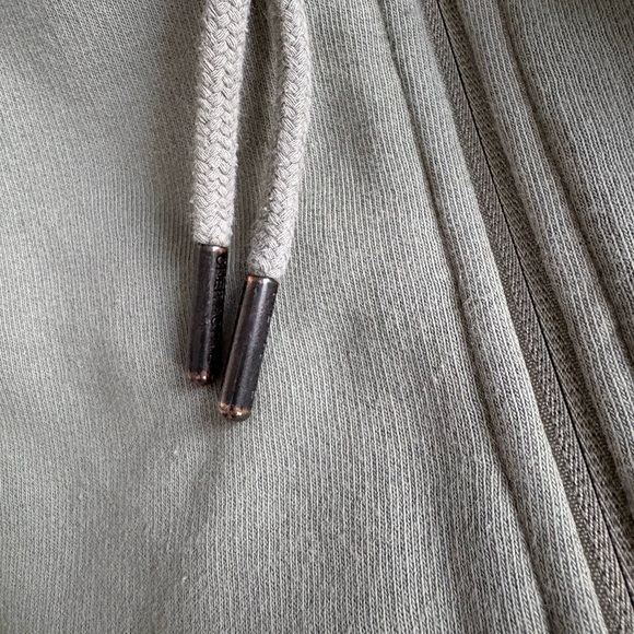 Oner Active cropped hoodie - Picture 4 of 5